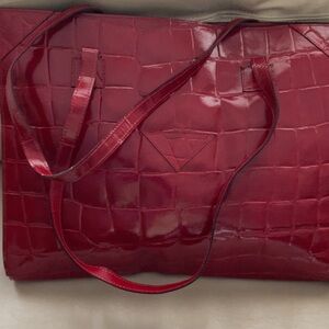Stylish Red Patent Croc-Embossed Tote Bag
